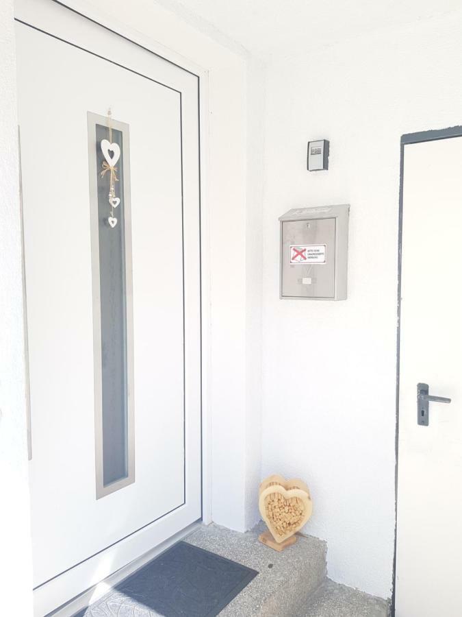 Bogi'S Ferienhaus - Pension Laakirchen Buitenkant foto